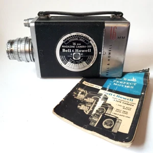 Bell & Howell 16mm Magazine Camera 200 Double Turret ; w/ Book; vintage Untested - Picture 1 of 13
