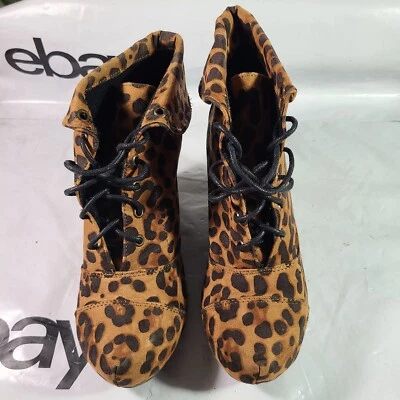 Botines de bambú talla 6 estampado de leopardo con cordones puños tacón de cuña Foto 1 de 4