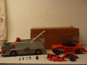 1950'S IDEAL TOY COMPANY FIX IT TOW TRUCK - Picture 1 of 10