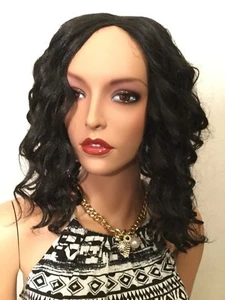 NWT Vanessa C Part Off Black Medium Wavy Look Wig - Picture 1 of 5