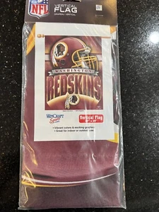 Washington Redskins Retro NFL Football 27" X 37" Banner Flag NIP NEW Wincraft - Picture 1 of 2