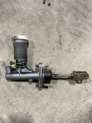 Clutch Master Cylinder - Mitsubishi 3000GT/Dodge Stealth - Working - Image 1 of 2