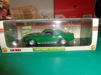 Chevrolet Camaro 1969 Highway 61 43rd St. Collectibles verde fundido a presión 1:43 nuevo en caja Foto 1 de 4