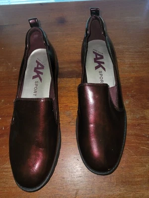 Anne Klein AK Sport Women's Burgundy Patent Leather Loafers Size 9.5 - Image 1 of 4