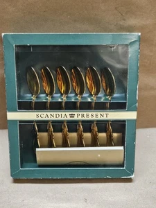 Juego de 6 cucharas de café de té Scandia vintage chapadas en oro en caja 810-4210 - Imagen 1 de 5