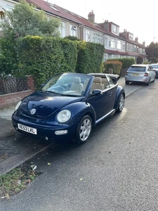 VW beetle convertible leather seats low mileage 2003 - Picture 1 of 17