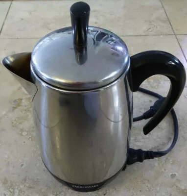 Farberware Café Percolador 8 Tazas Modelo FCP280 PROBADO  Foto 1 de 3