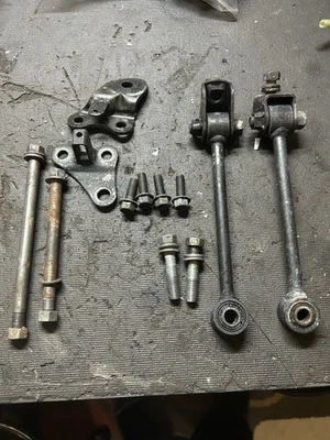 YAMAHA Banshee OEM Motor Mounts Kit Nuts Bolts Brackets - Image 1 of 4