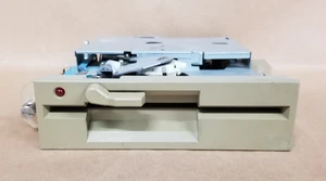 Chinon FZ-502, Unità floppy disk 5,25" 360k - Foto 1 di 4