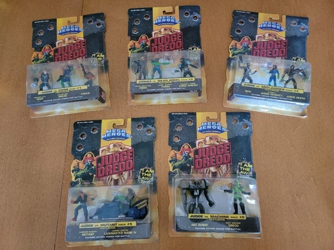 1995 Judge Dredd 16 Figures Mega Heroes Packs 1-6 Complete sealed set vintage Cover