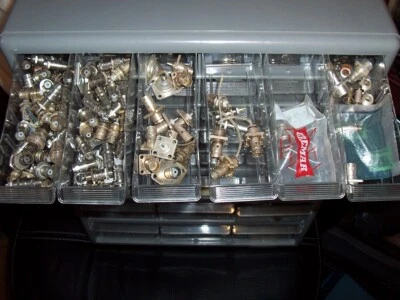 RF CONNECTOR ASSORTMENT - Image 1 of 4