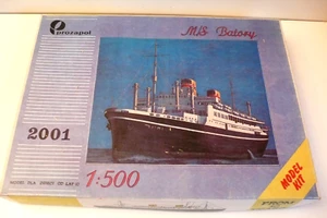 KIT PROSAPOL M/S BATORY 1/500è POLOGNE 2001 BON ÉTAT boite 38x27 cm - Imagen 1 de 9