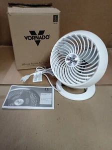 Vornado CR1-0253-43 460 Small Whole Room Air Circulator Fan White FAULTY E489 - Picture 1 of 7