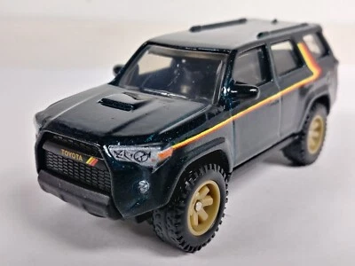 Llantas sueltas Toyota 4Runner Hot Wheels 2022 Boulevard #58 negras ORRR6SPM 18 1:64 Foto 1 de 4