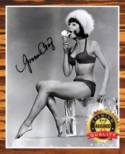Yvonne Craig - Foto autografiada firmada 8 x 10 (Batgirl) reimpresa - Imagen 1 de 4