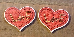 2 botones de costura Love Red Heart artesanía madera 2 agujeros 1"  - Imagen 1 de 2