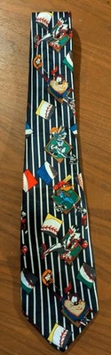 Corbata de colección Looney Tunes Mania Foto 1 de 4