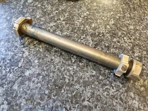 HUSQVARNA FC FE 250 350 450 2016-2023 HINTERRAD ACHSE SPINDELSCHRAUBE KTM SX EXC - Bild 1 von 1