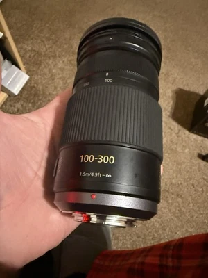 Panasonic LUMIX G Vario 100-300mm F/4.0-5.6 Power O.I.S. G Lens - Image 1 of 4