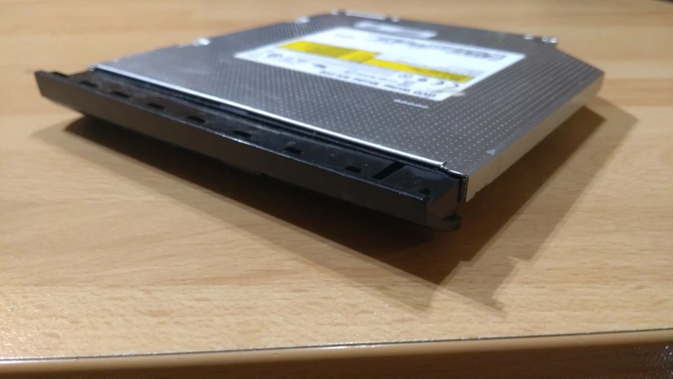 Toshiba Satellite C870 - C870D - CD/DVD Burner for Dvd-Rw SATA Player CD 2 - Image 1 of 1