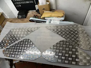 Freelander Vetro Chequer Plate Vuoto Copri Protezione Land Rover 1 3dr - Foto 1 di 4