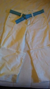 NEW LL Bean Favorite Fit white Jeans Size 4 pet bootcut NWOT Stretch Pants - Picture 1 of 5