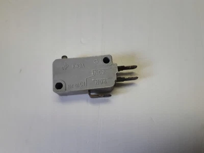 Interruptor final KW3A 16A 250VAC 3 pines 1 pieza - Imagen 1 de 2