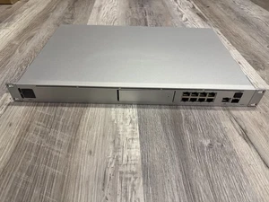 Ubiquiti UniFi Network Dream Machine Pro UDM-Pro Enterprise Security Gateway - Picture 1 of 7