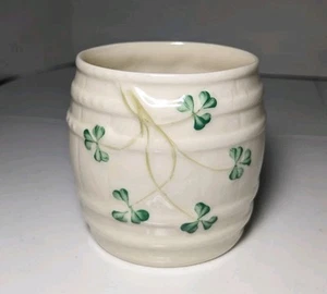 BELLEEK Irland Kleeblatt Kleeblatt Fass Topf Glas 1946-1955 Ersatz 3" - ohne Deckel - Bild 1 von 6
