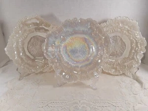 PEARLESCENT*OYSTER SHELL*DISHES/BOWLS/PLATES*OPALESCENT ART GLASS*Set Of 3 8"DIA - Picture 1 of 8