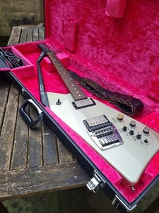 Roland G-707 - Picture 1 of 11