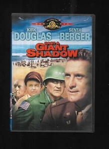 OOP * Melville Shavelsons CAST A GIANG SHADOW - Kirk Douglas / Angie Dickinson - Bild 1 von 2