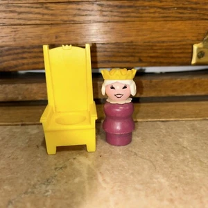 QUEEN & THRONE Vintage 1974 Fisher Price Play Castle 993. Statuetta Little People - Foto 1 di 1