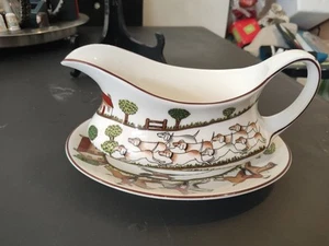 CROWN STAFFORDSHIRE COALPORT HUNTING SCENE CHINA GRAVY SAUCE BOAT JUG UNDERPLATE - Picture 1 of 11