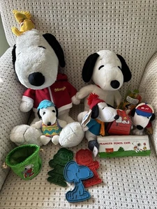 Peanuts Snoopy Set Vintage & Modern Plüsch, 1965 Federmäppchen, Glas, Ausstechformen - Bild 1 von 15