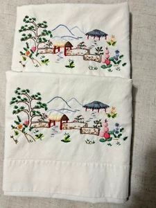 Vintage Hand Stitched Japanese Garden Scene Full Size 17.5"x 28" - Picture 1 of 2