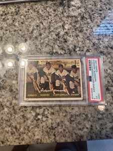 1957 Topps #400 Dodgers Sluggers/Carl Furillo/Gil Hodges/Roy Campanella/Duke Sni