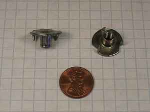 TEE NUT, #10-32 THREAD, 3-PRONGED,PLAIN STEEL, 5/16" BARREL LENGTH,11/16" FLANGE - Picture 1 of 1