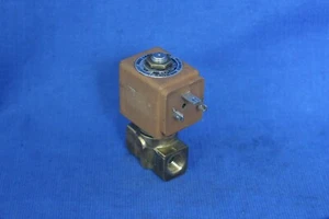 Honeywell Lucifer 481865C2 F, 1/4" solenoid valve E121K03 with brass body - Picture 1 of 3