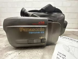 Panasonic Palmcorder IQ PV-IQ225D Camera/Camcorder With Battery, & Case! - Picture 1 of 6