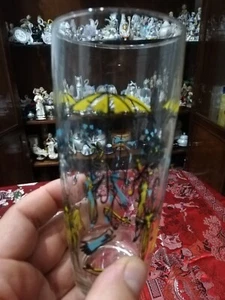2 Bicchieri Vintage Ombrelli D'epoca Vari Colori - Foto 1 di 3