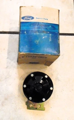 Новый из старых запасов 1974-1979 FORD MUSTANG MAVERICK PINTO газовый рециркуляционный вакуумный усилитель Asy - Изображение 1 из 4