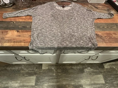 Top vaquera rock&roll de mujer talla L con tachuelas manga larga con botones y espalda abierta Foto 1 de 4