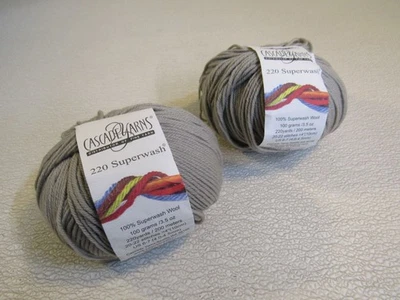 Cascade Yarns 220 Superwash Yarn Light Gray 2 Skeins 220 Yards Each - Image 1 of 4
