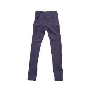 Athleta Girl High Rise Stash Your Treasure Tight Medium 6-10 23" Inseam 58-2 - Picture 1 of 8