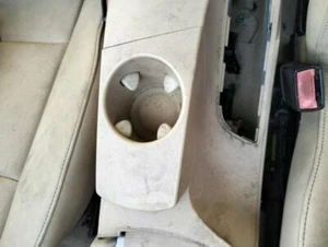 central drinks holder for BMW SERIE X3 (E83)(2004- ) 2.0D 2004 495633 - Picture 1 of 5