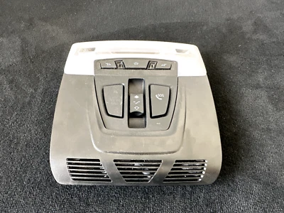 Interruttore luce tetto interno anteriore Bmw X5 X6 F15 F16 F85 F86 833444 - Immagine 1 di 4
