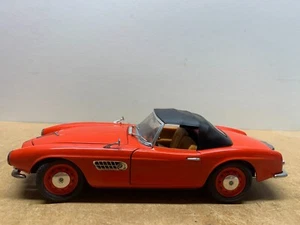 REVELL BMW 507 ROUGE SANS BOITE 1/18 B9 - Imagen 1 de 5