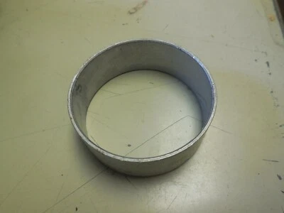 Bucha de bomba dianteira Ford Mustang C6 C6AZ-7B258-A nova nos 1966 - 1972 - Imagem 1 de 2