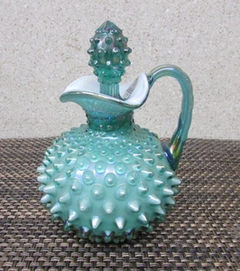 VINTAGE FENTON GREEN IREDESCENT OPALESCENT HOBNAIL GLASS CUET W/ STOPPER 6" - Picture 1 of 6